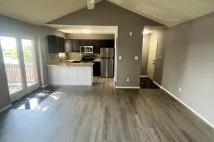 146 Paladin Dr, Wilmington, DE 19802 - Photo 2