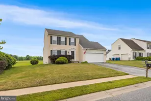 4 W Lexton Rd, New Castle, DE 19720 - Photo 2