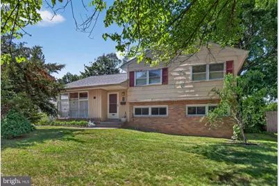 178 W Shelley Drive, Claymont, DE 19703 - Photo 1