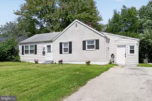 48 Yale Ave, New Castle, DE 19720 - Photo 1