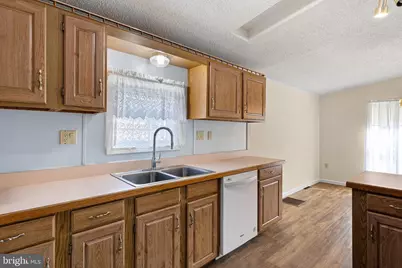 1140 12th Avenue, Wilmington, DE 19808 - Photo 8