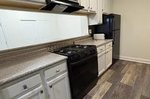 2702 Waters Edge Dr, Newark, DE 19702 - Photo 10