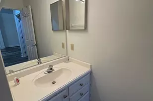 2702 Waters Edge Dr, Newark, DE 19702 - Photo 12