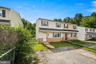 335 Kemper Dr, Newark, DE 19702 - Photo 2