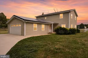 215 Tina Marie Ln, Smyrna, DE 19977 - Photo 2