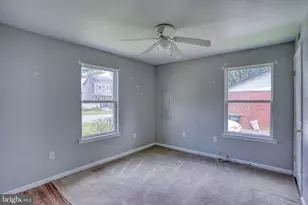 203 Hamilton St, Delaware City, DE 19706 - Photo 12