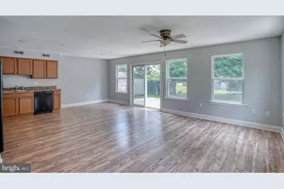 203 Hamilton Street, Delaware City, DE 19706 - Photo 6