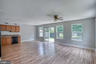 203 Hamilton St, Delaware City, DE 19706 - Photo 6