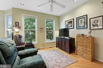 412 E Oakmeade Drive, Wilmington, DE 19810 - Photo 12