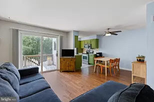 3417 Hillock Ln, Wilmington, DE 19808 - Photo 2