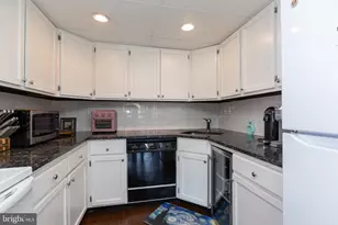 4888 W Brigantine Ct, Wilmington, DE 19808 - Photo 6