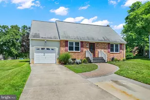 3603 Squirrel Hill Ct, Wilmington, DE 19808 - Photo 2