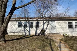 16 Mowery Rd, New Castle, DE 19720 - Photo 1