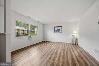 1108 Chelmsford Circle, Newark, DE 19713 - Photo 4