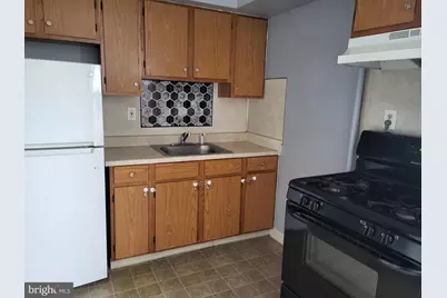 6 5th Avenue #2, Wilmington, DE 19805 - Photo 2