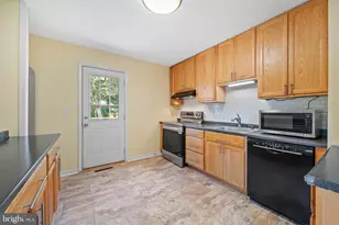 329 Tamara Cir, Newark, DE 19711 - Photo 18