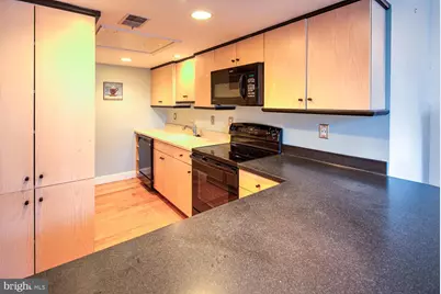 2400 Baynard Boulevard #APT 3, Wilmington, DE 19802 - Photo 4