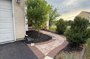 166 Springfield Cir, Middletown, DE 19709 - Photo 2