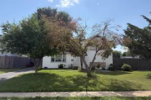 15 Merry Rd, Newark, DE 19713 - Photo 2