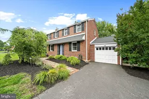 511 Brentwood Dr, Wilmington, DE 19803 - Photo 2