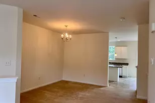 654 Jacobsen Cir, Newark, DE 19702 - Photo 8