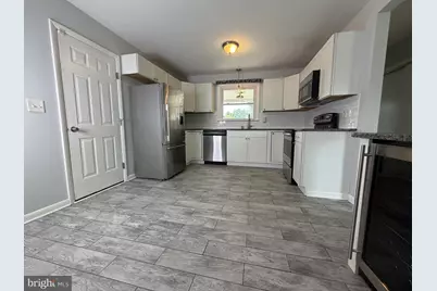 3211 Carillon Drive, Wilmington, DE 19808 - Photo 2
