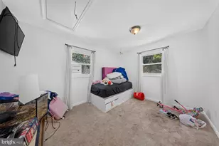 13 Caxton Dr, New Castle, DE 19720 - Photo 8