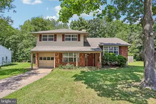 137 Woodshade Dr, Newark, DE 19702 - Photo 1