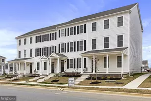 957 Lorewood Grove Rd, Middletown, DE 19709 - Photo 1