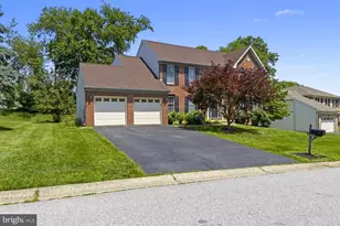 307 Blue Jay Dr, Hockessin, DE 19707 - Photo 2