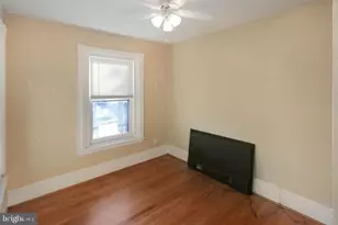 1303 Pennsylvania Ave, Wilmington, DE 19806 - Photo 2