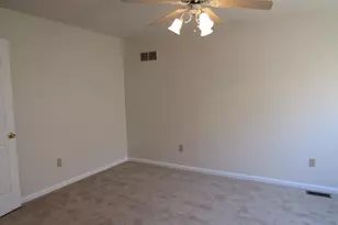 421 Woodstock Ln, Wilmington, DE 19808 - Photo 18