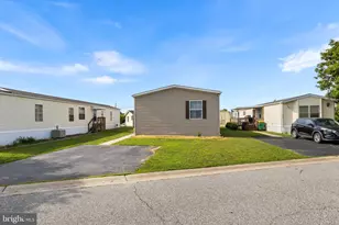 1733 Barbara Cir, Bear, DE 19701 - Photo 4