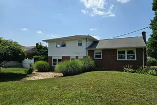 1110 McKennans Church Rd, Wilmington, DE 19808 - Photo 2