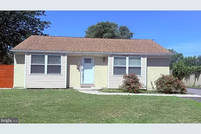 20 Monticello Boulevard, New Castle, DE 19720 - Photo 1