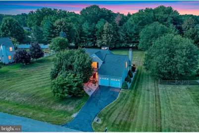310 W Bradford Court, Middletown, DE 19709 - Photo 2