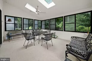 122 Downs Dr, Wilmington, DE 19807 - Photo 16