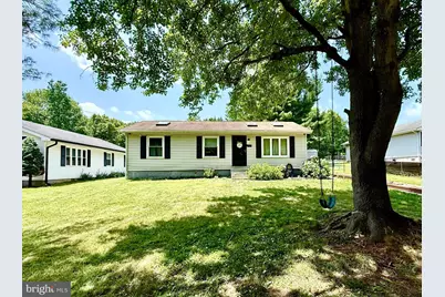 13 Deer Run Drive, Newark, DE 19702 - Photo 1