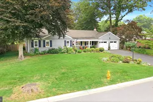 7 Westover Cir, Wilmington, DE 19807 - Photo 4