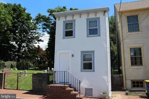 407 Williams St, New Castle, DE 19720 - Photo 1