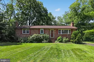 136 Kingston Dr, Bear, DE 19701 - Photo 1