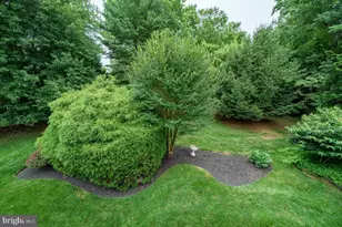 109 Downs Dr, Wilmington, DE 19807 - Photo 40