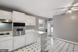 305 Newport St, Wilmington, DE 19804 - Photo 10