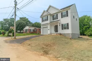 21 Neurys Ln, Newark, DE 19702 - Photo 2