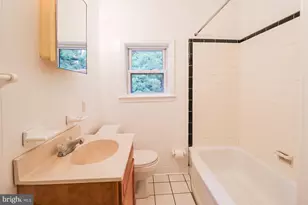 7 Grubbs Landing Rd, Claymont, DE 19703 - Photo 6
