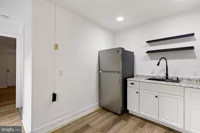 715 W 8th #2, Wilmington, DE 19801 - Photo 12