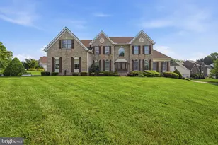 28 W Periwinkle Ln, Newark, DE 19711 - Photo 2
