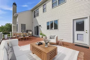 28 W Periwinkle Ln, Newark, DE 19711 - Photo 24