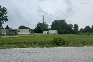 576 Flemings Landing Rd, Townsend, DE 19734 - Photo 2