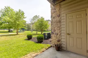2000 Fountainview Cir, Newark, DE 19713 - Photo 24